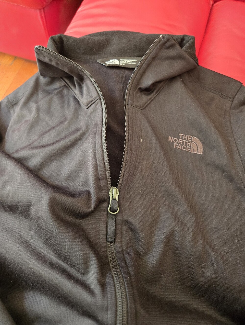 The North Face Woman Black Lightweight Zip Jacket